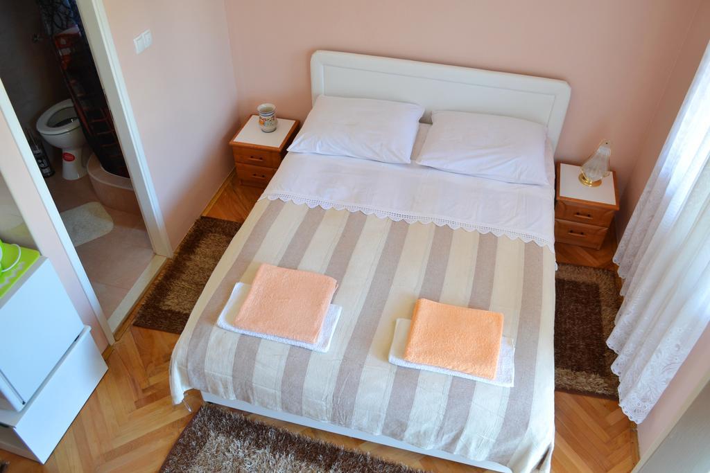 Apartment And Rooms Toka Zara Camera foto